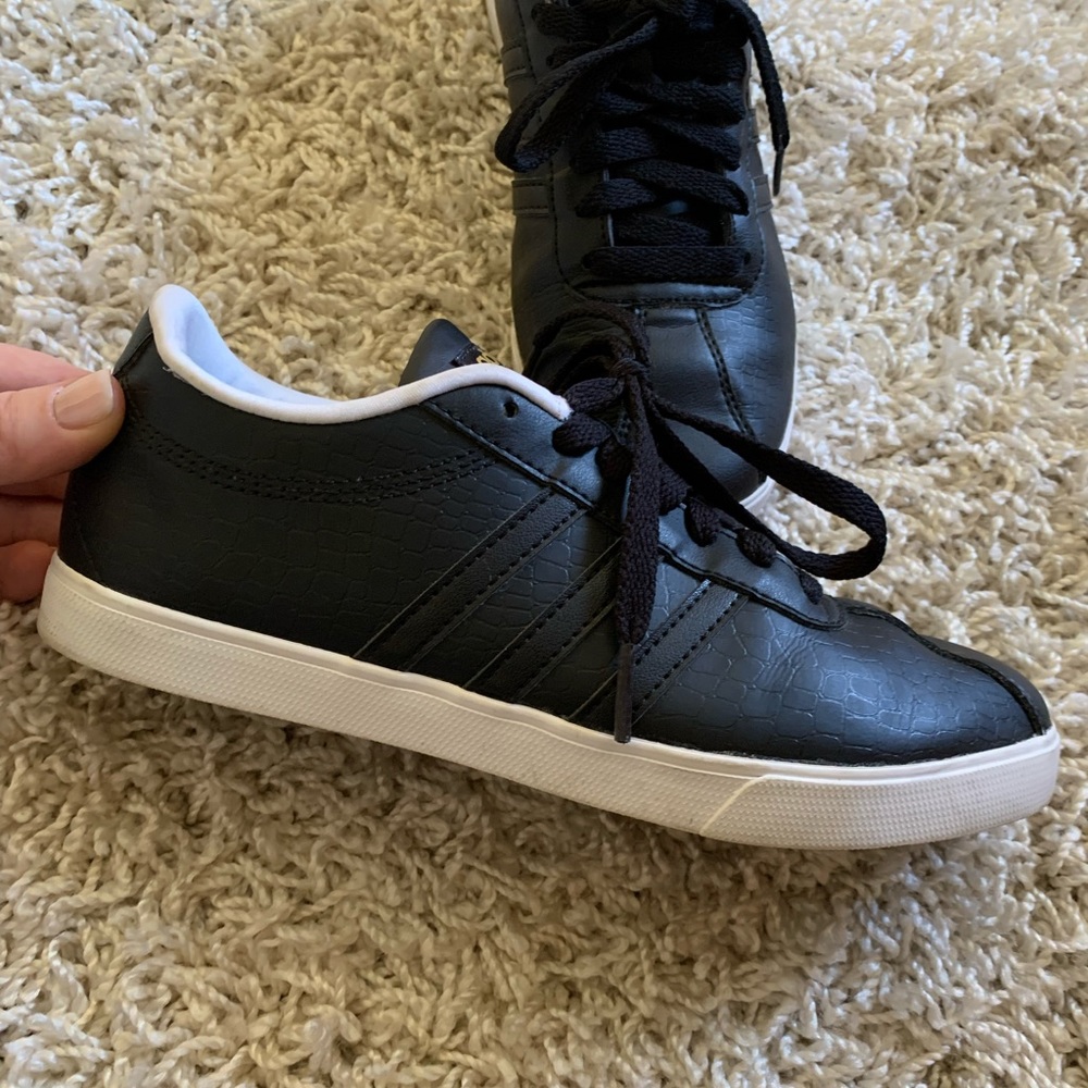 Running shoes - Picture 2 of 4